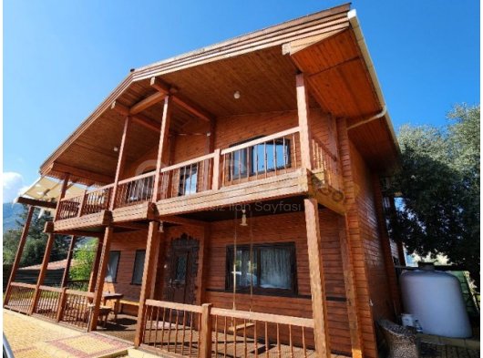 Satılık Villa – Alsancak, Girne • Eşsiz Ahşap Villa – Nadir Bir Fırsat