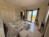 ÇATALKÖY’DE SATILIK 3+1 FULL EŞYALI VİLLA – £425,000 Eşdeğer Koçan | Krediye Uygun | Özel Havuz | Deniz & Dağ Manzarası