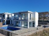 Esentepe’de Satılık Lüks 3 Yatak Odalı Villa – Sonsuzluk Havuzlu