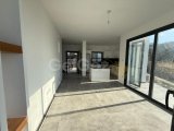 Esentepe’de Satılık Lüks 3 Yatak Odalı Villa – Sonsuzluk Havuzlu