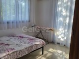 Girne Karaoğlanoğlu'nda Deniz ve Dağ Manzaralı Eşyalı 2+1 Daire