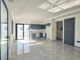 Lansman Fiyatı! 18 Ay Faızsız Ödeme! Alsancak’ta Ortak Havuzlu & Özel Çatı Teraslı Modern 2+1 Daire – 5★ Oteller ve Mare Monte & Camelot Plajlarına Yürüme Mesaf
