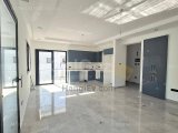 Lansman Fiyatı! 18 Ay Faızsız Ödeme! Alsancak’ta Ortak Havuzlu & Özel Çatı Teraslı Modern 2+1 Daire – 5★ Oteller ve Mare Monte & Camelot Plajlarına Yürüme Mesaf