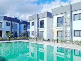 Lansman Fiyatı! 18 Ay Faızsız Ödeme! Alsancak’ta Ortak Havuzlu & Özel Çatı Teraslı Modern 2+1 Daire – 5★ Oteller ve Mare Monte & Camelot Plajlarına Yürüme Mesaf