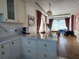 Özel Havuzlu 4+1 Müstakil Villa — Üst Düzey Kalite, Mahremiyet ve Stratejik Konum 2022 Yılında İnşa Edilen Bu Modern Müstakil Villa, Yalnızca 7 Bağımsız Villada