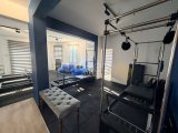 GİRNE’DE PRESTİJLİ LOKASYONDA DEVREN KİRALIK LÜKS PİLATES & FITNESS STÜDYOSU