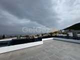 Girne Yeşiltepe’de Deniz & Dağ Manzaralı Prestijli Kiralık Villa