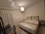 Girne merkezde Havuzlu site içinde satılık full eşyalı 3+1 daire