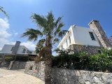 3+1 Villa Özel Havuzlu ve Bahçe Denize Sıfır