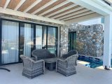 3+1 Villa Özel Havuzlu ve Bahçe Denize Sıfır