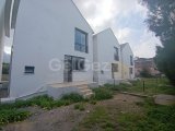 Karşıyaka’da Denize 300 m | Daire Fiyatına Bahçeli Müstakil Villa