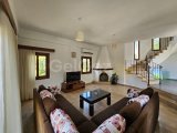 GIRNE ALSANCAKTA GUNLUK KIRALIK 3+1 HAVUZLU VILLA!