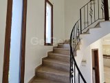 GIRNE ALSANCAKTA GUNLUK KIRALIK 3+1 HAVUZLU VILLA!