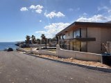 Girne Çatalköy'de Denize Sıfır Ultra Lüks 6+1 Havuzlu Villa