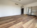 Girne Karşıyaka’da Satılık 2+1 Özel Bahçeli Daire | Site İçinde Restoran, Açık & Kapalı Havuz ve GYM