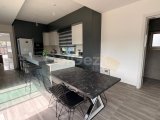 Girne Ozanköy'de 1 Dönüm Arsa Alanına Sahip Satılık 4+1 Villa