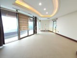 Girne Edremit'te Satılık 4+2 Villa - Özel Havuz, Bahçe ve Deniz Manzarası