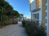 Karşıyaka’da satılık 3+1 villa