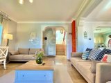 Karşıyaka’da satılık 3+1 villa