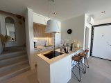 Özel havuzlu ve deniz manzaralı şık satilik Loft 1+1 daire