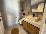 Özel havuzlu ve deniz manzaralı şık satilik Loft 1+1 daire