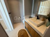 Özel havuzlu ve deniz manzaralı şık satilik Loft 1+1 daire