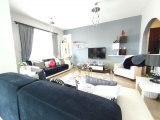 Güzelyurt Merkez'de, Premium Ful Esyalı, Muhteşem Lokasyonda, Cadde Üstü Satılık 3+1 Daire