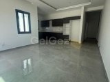 Girne Alsancakta site içerisinde satılık 2+1 daire.. ortak havuzlu