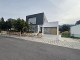 Çatalköyde (3+1) villa dağ & deniz manzaralı