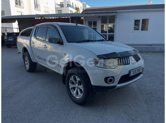 2013 Model Otomatik Mitsubishi L 200