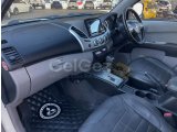 2013 Model Otomatik Mitsubishi L 200