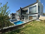 Girne bellapais’de site içerisinde satılık 4+1 daire