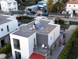 Girne çatalköyde satılık 4+1 lüks villa