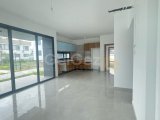Girne Alsancakta ortak havuzlu lüx 2+1 satılık dairlere