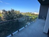Girne Alsancakta satılık ortak havuzlu 2+1 daire