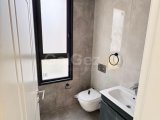 GİRNE ALSANCAKTA MERIT HOTEL VE CASINO YÜRÜME MESAFESİNDE 3+1 ORTAK HAVUZLU İKİZ VILLA
