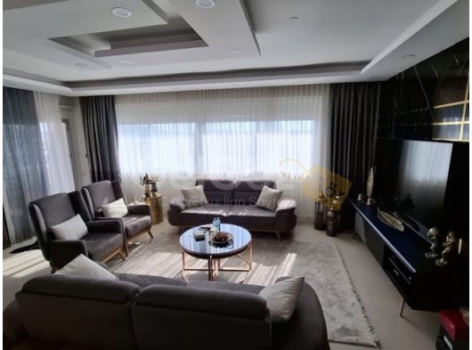 Mağusa şehir merkezinde satılık full eşyalı 2+1 daire