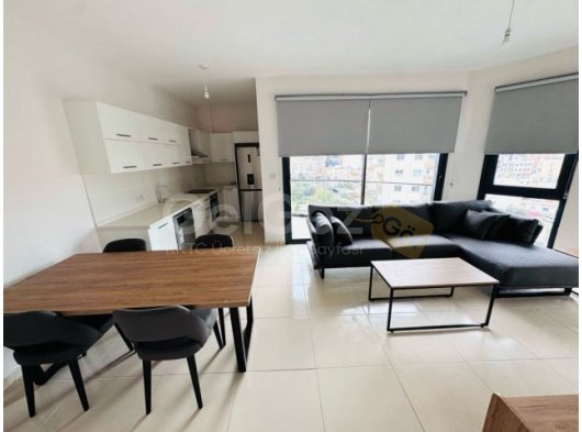 Mağusa şehir merkezinde full eşyalı satılık 2+1 daire ( yüksek kira getirisi )