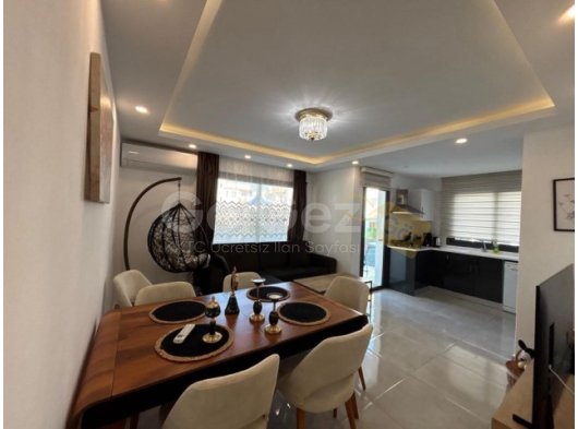 Girne Alsancakta havuzlu site içerisinde satılık 2+1 daire