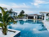 Girne Karaoğlan oğlunda lux bir site içerisinde satılık full eşyalı 1+1 daire