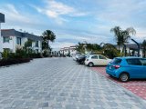 Girne Karaoğlan oğlunda lux bir site içerisinde satılık full eşyalı 1+1 daire