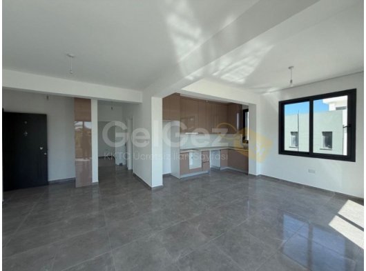 Girne çatalköyde denize yakın mesafede satılık 2+1 daire