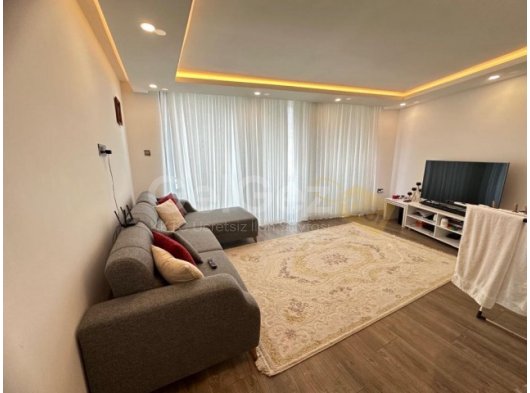 Girne şehir merkezinde ortak havuzlu satılık 2+1 daire