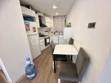 Girne şehir merkezinde ortak havuzlu satılık 2+1 daire