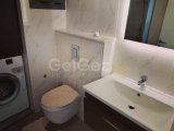 Girne merkezde satılık ortak havuzlu 2+1 daire