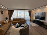 Girne merkezde satılık 3+1 daire ( ortak havuzlu )