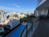 Girne merkezde satılık 3+1 daire ( ortak havuzlu )
