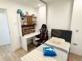 Girne merkezde dağ & deniz manzaralı 3+1 daire (ortak havuzlu )