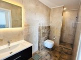 Girne merkezde dağ & deniz manzaralı 3+1 daire (ortak havuzlu )