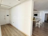 Girne merkezde dağ & deniz manzaralı 3+1 daire (ortak havuzlu )